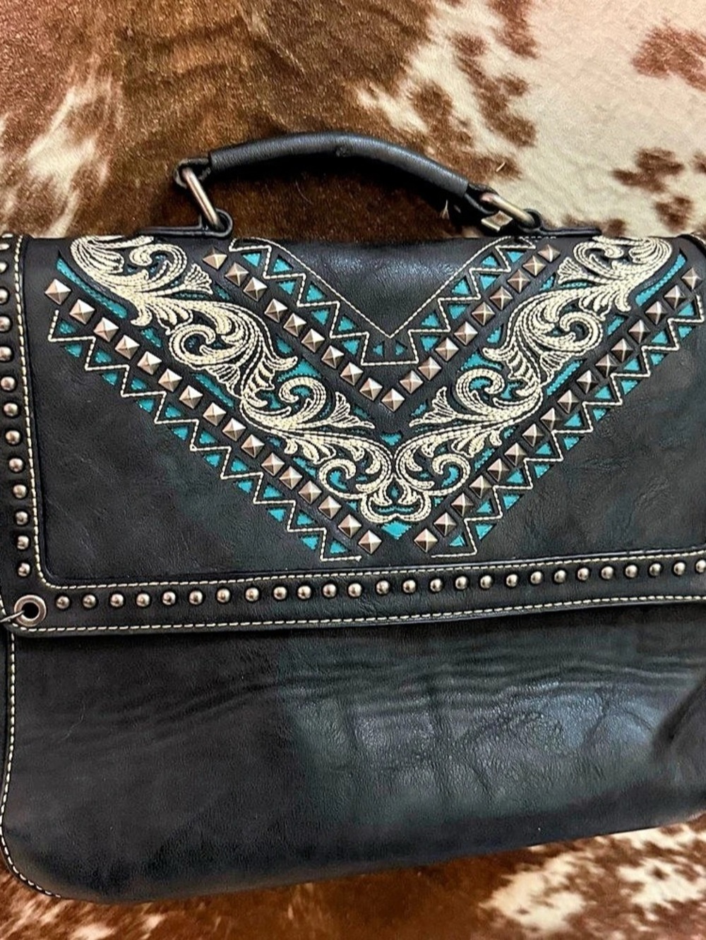 Montana West Turquoise Accent Crossbody Bag